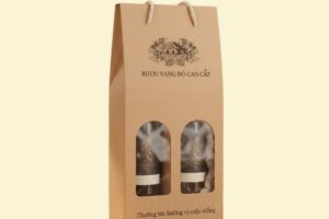 HĐR05 - Hộp giấy Kraft đựng 2 chai rượu vang có cửa sổ kính