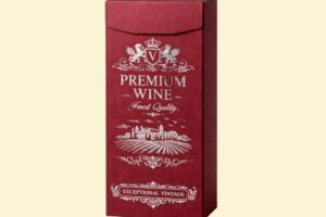 HĐR24 - Hộp giấy mỹ thuật đỏ đô đựng rượu vang ép kim bạc