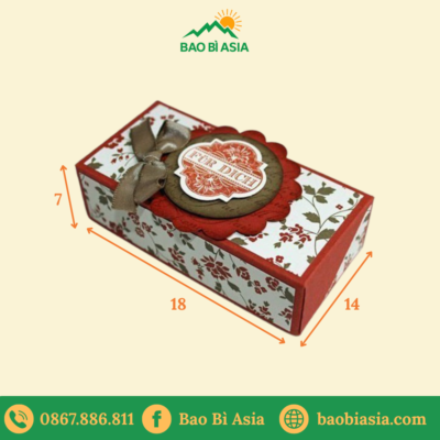 Hộp quà giấy in hoa văn HQG12