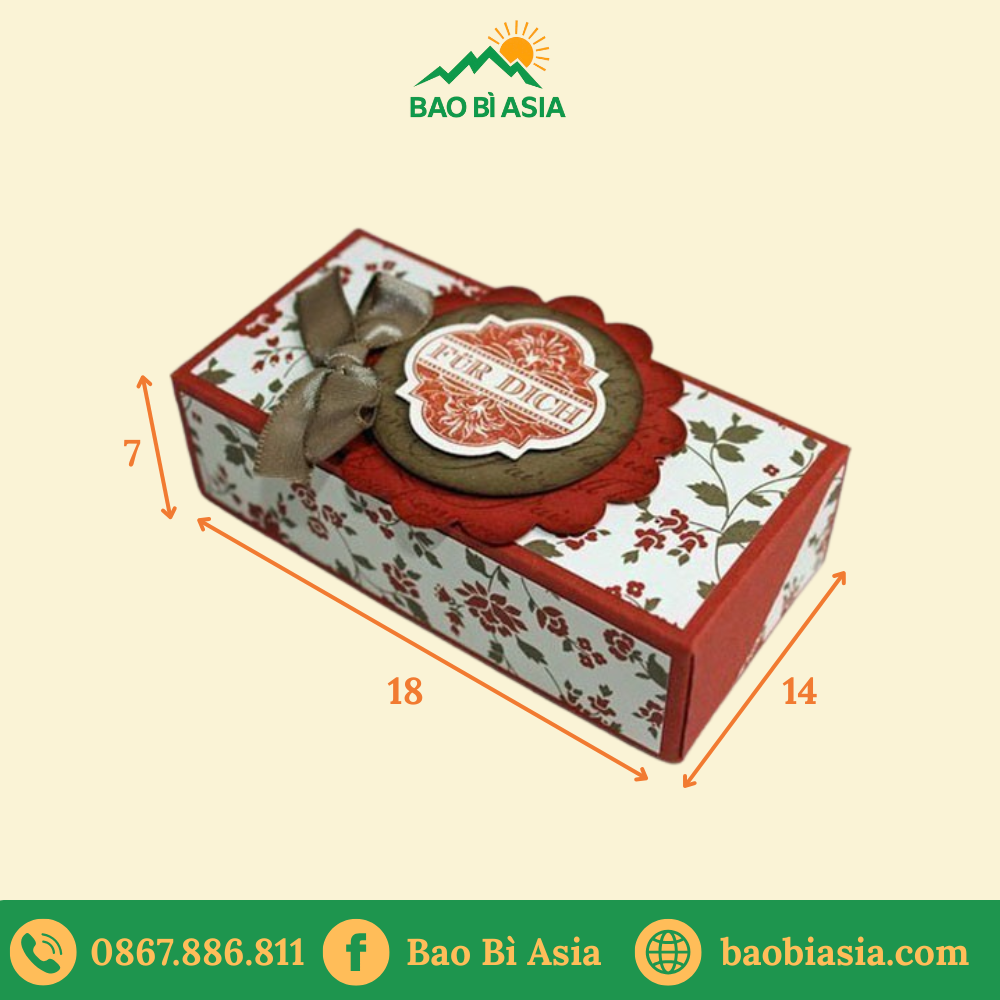 Hộp quà giấy in hoa văn HQG12