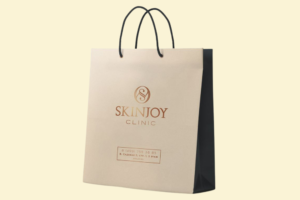 TQ03 Túi giấy in logo nổi 25 x 12 x 33 cm