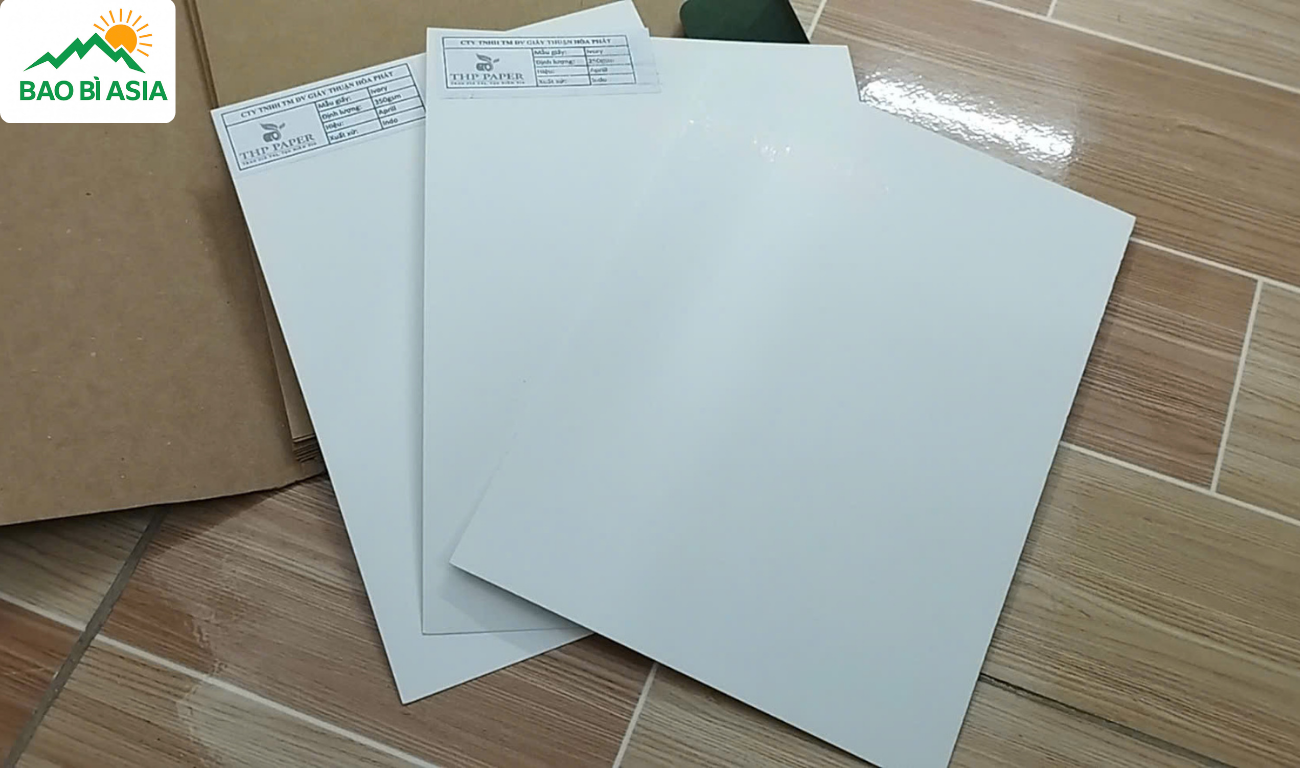 Giấy Ivory