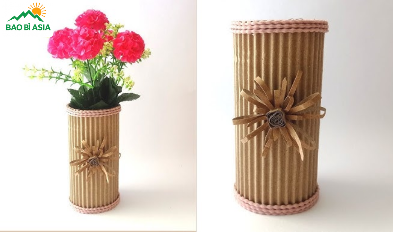 Lọ hoa handmade từ giấy carton
