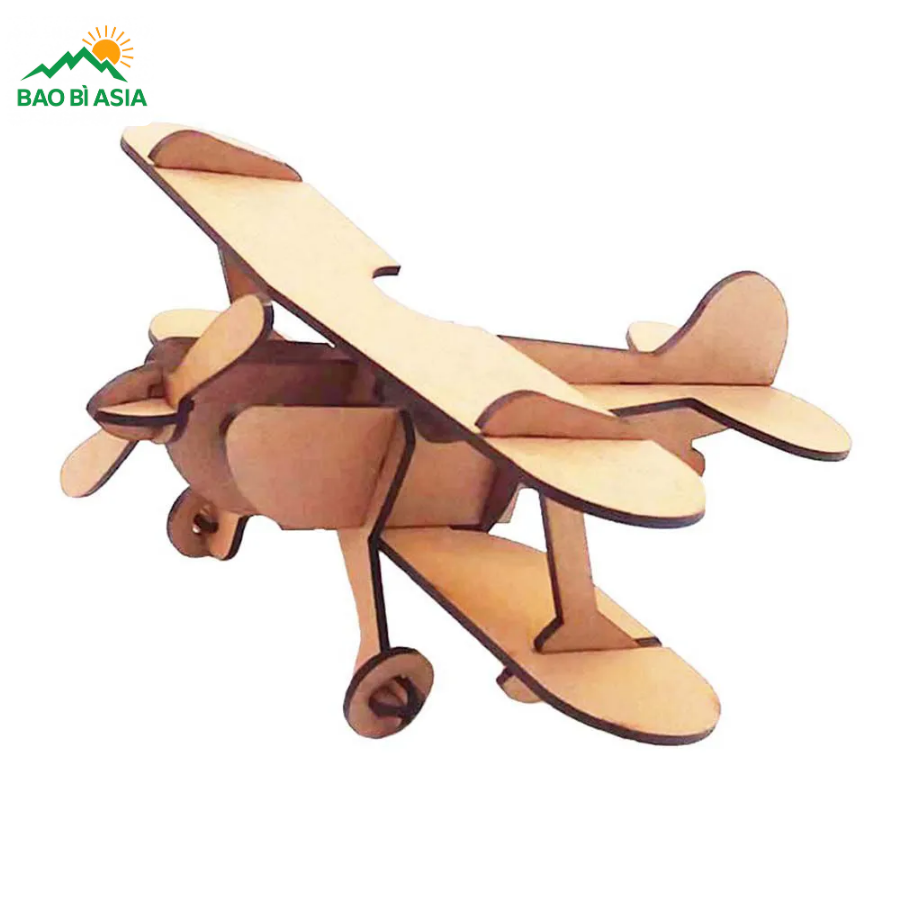 Máy bay bằng giấy carton