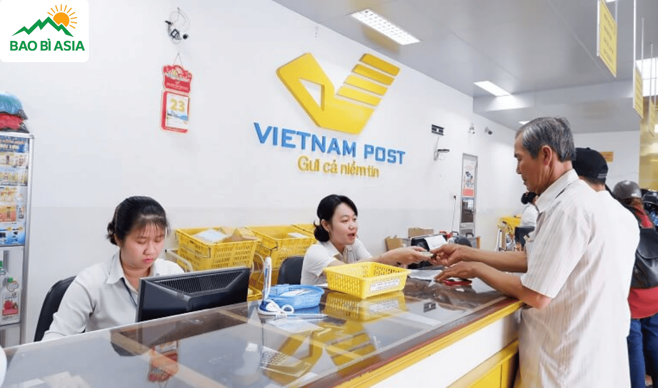 Trải nghiệm thực tế tại bưu điện quận 5