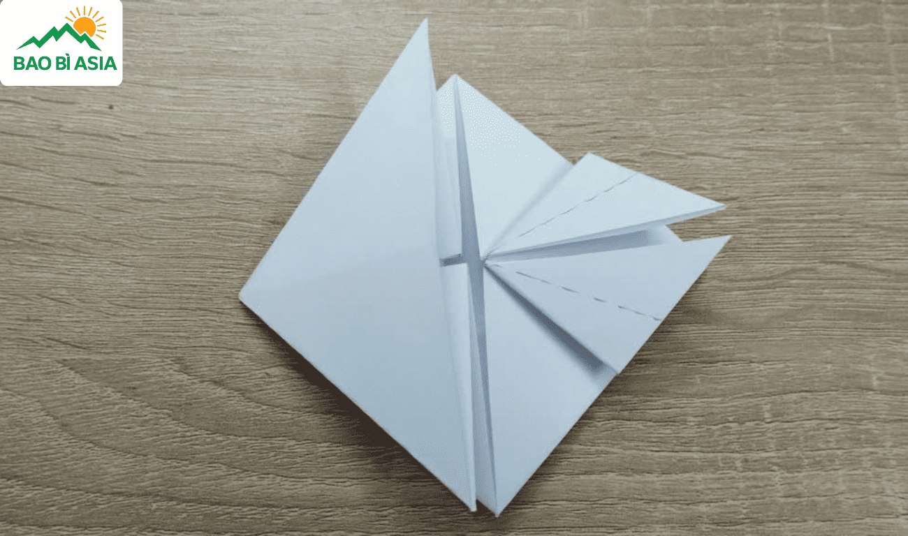 Ếch origami Bước 8