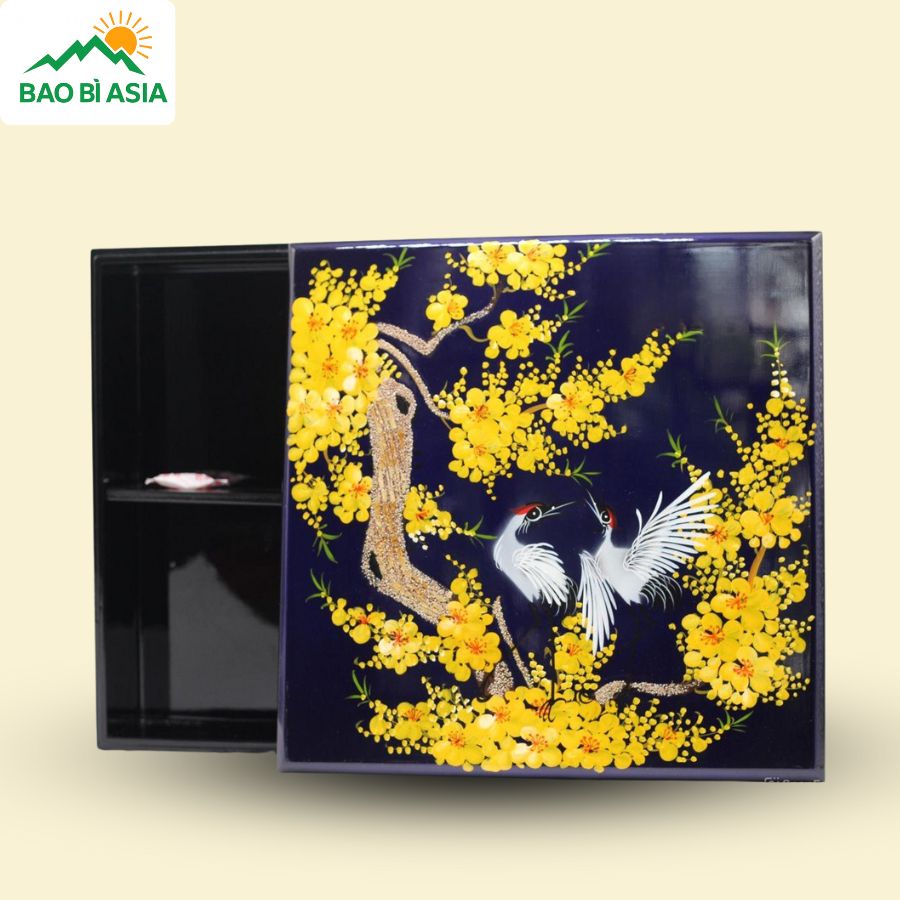 HQT02 - Hộp Đựng Quà Tết Vuông Mai Vàng