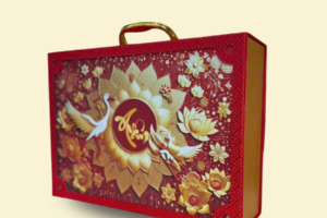 Hộp quà Tết đỏ kim sang trọng