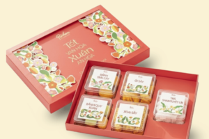 HQT27 - Hộp Đựng Quà Tết Hoạ Tiết Hoa 3D