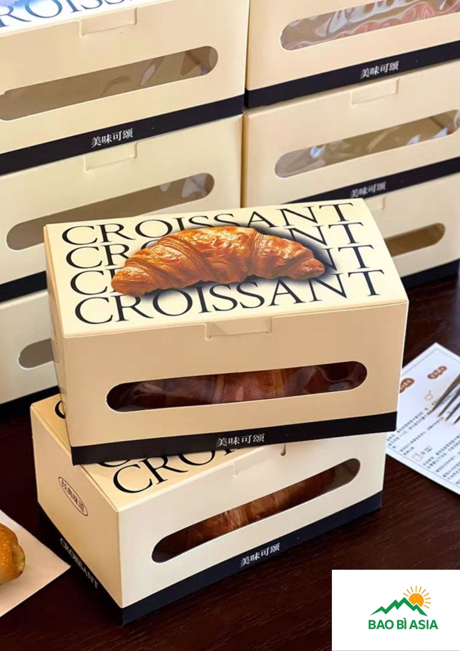 Hộp giấy đựng bánh 7