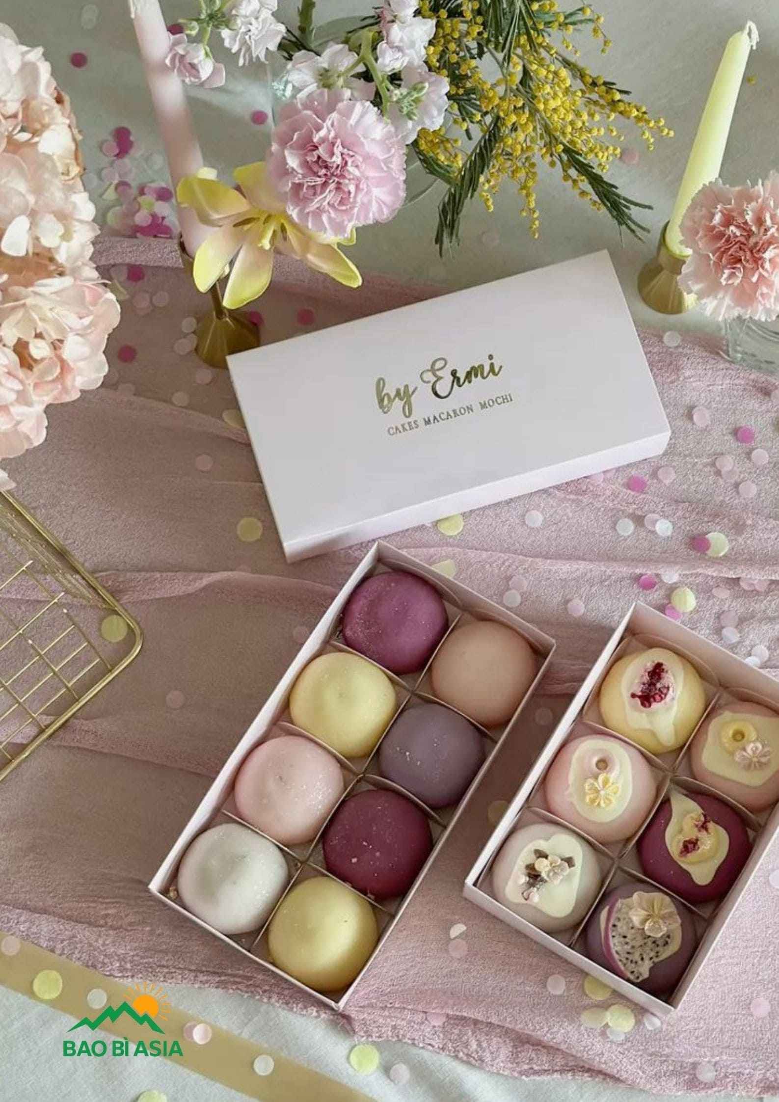 Hộp giấy đựng bánh 20