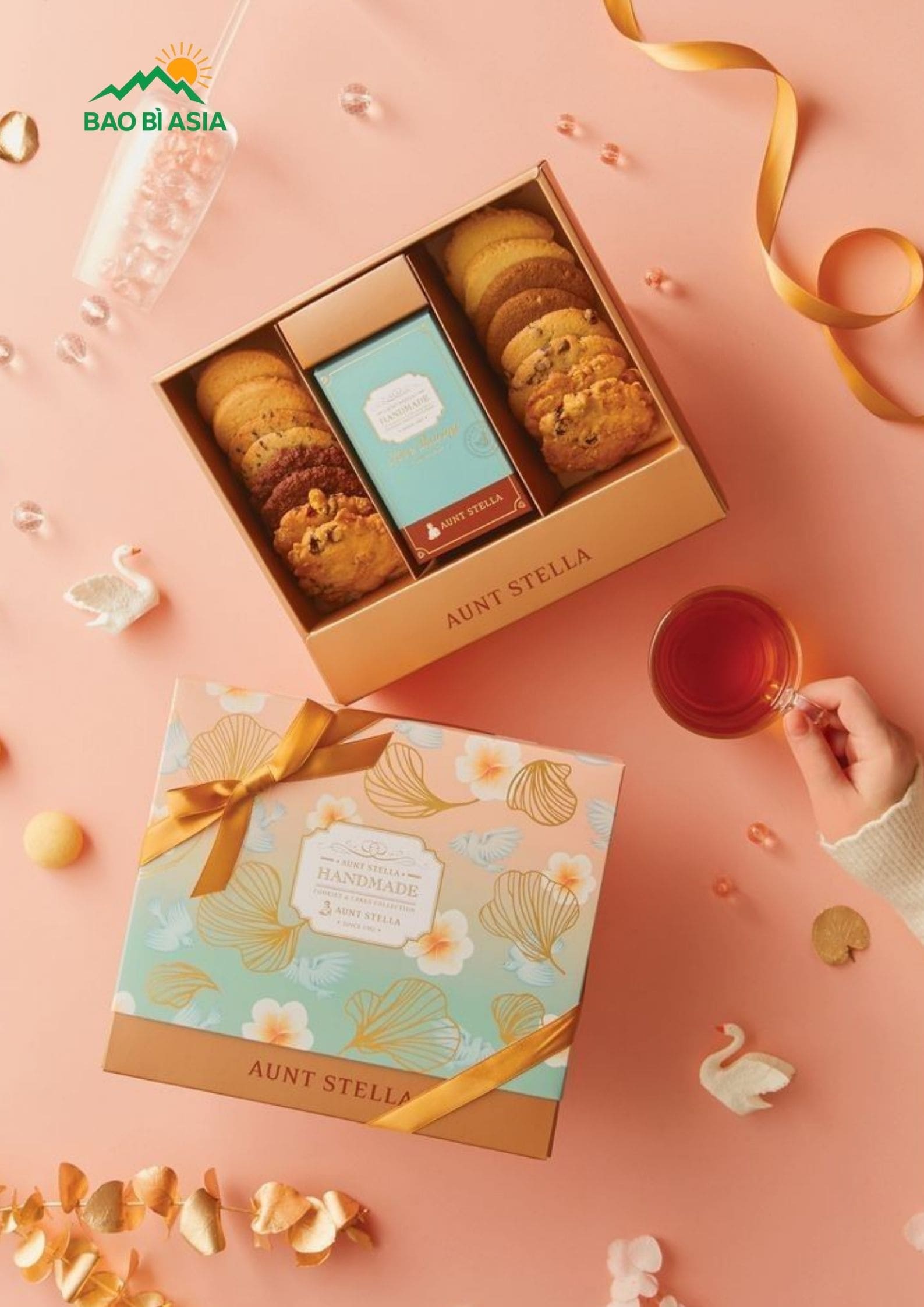 Hộp giấy đựng bánh 21