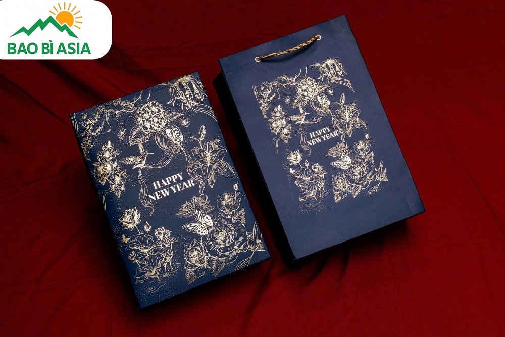 Hộp quà Tết trung Kim Vũ Xanh 23.5 x 36.5 x 11cm giấy Ivory