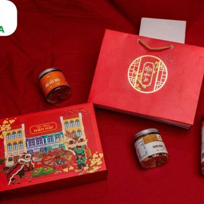 Hộp quà Tết trung Tết Việt 31.5x23.5x10.5cm giấy Ivory