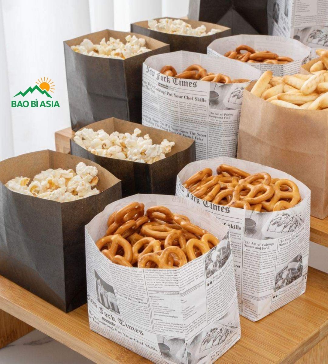 Túi giấy Kraft đáy xếp hông 1