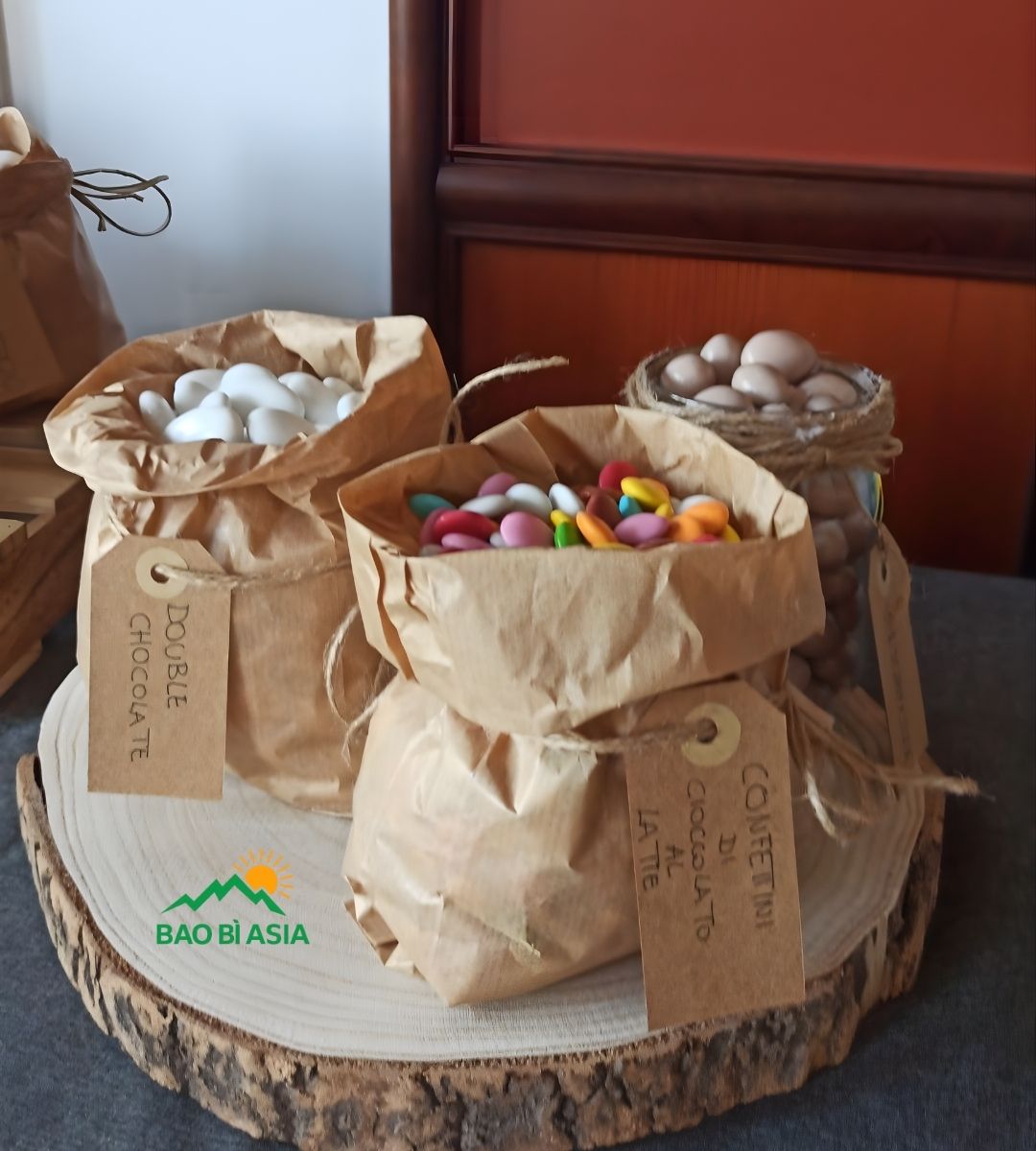 Túi giấy Kraft đáy xếp hông 2