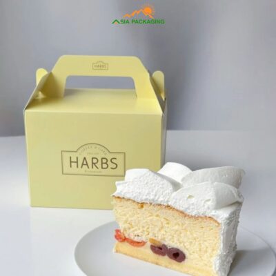 Hộp bánh kem vuông màu vàng