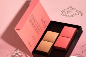 Hộp bánh trung thu Vân Hồng Nguyệt