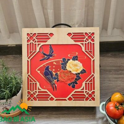 Hộp đựng yến Xuân Đã Về 35x32x10cm bằng gỗ thông cao cấp bế nổi ép kim