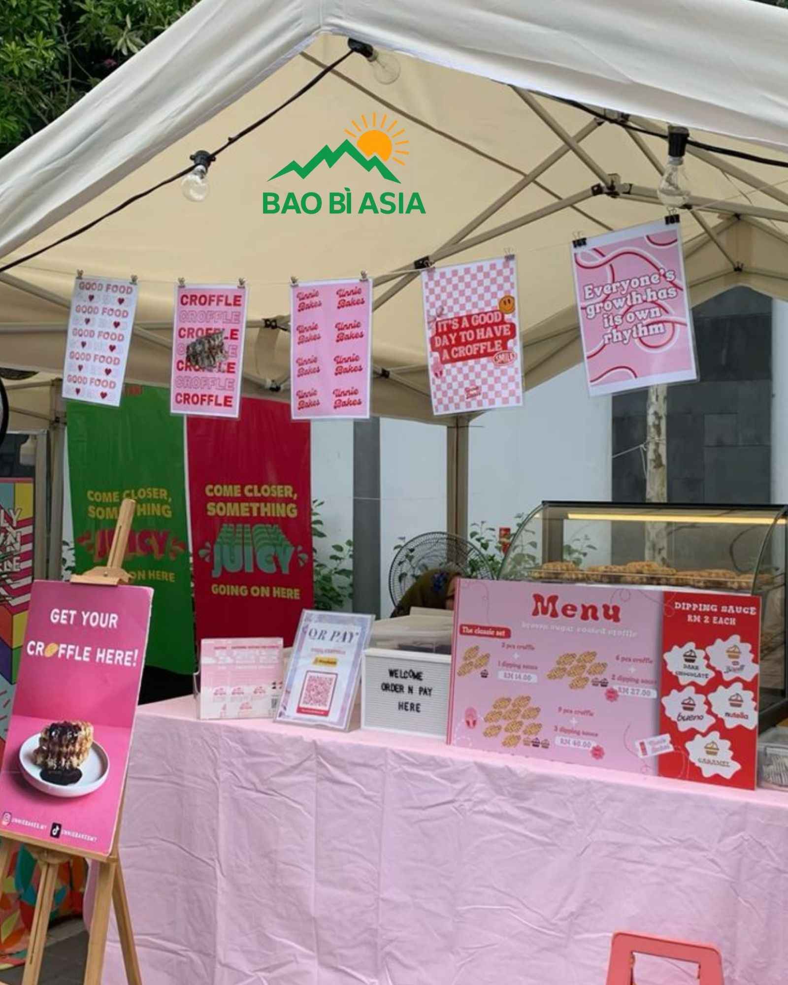 Poster dán tường 2