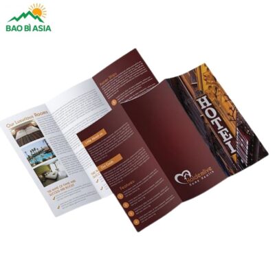 Mẫu brochure khách sạn 8