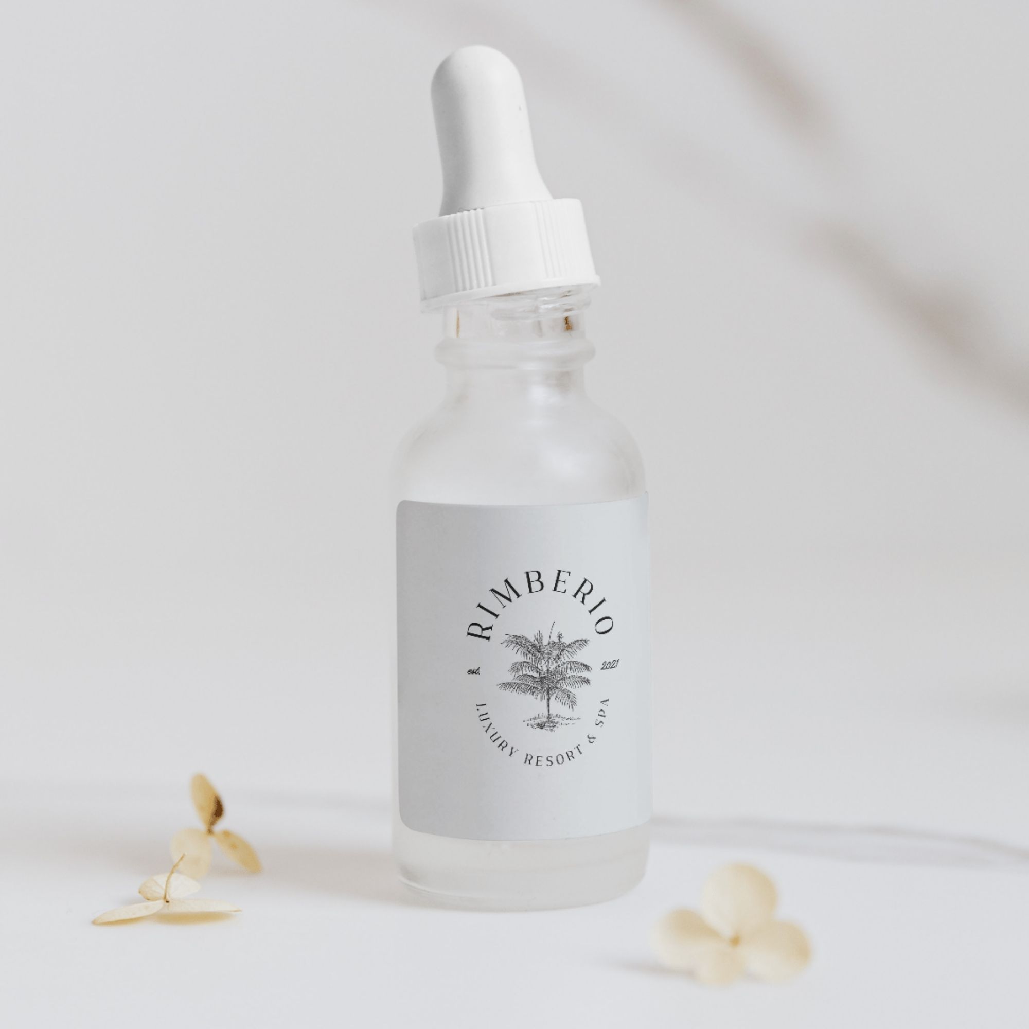 Decal nhựa dán trên chai lọ mỹ phẩm