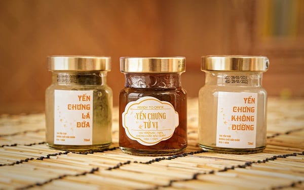 Tem in mặt trước hũ yến