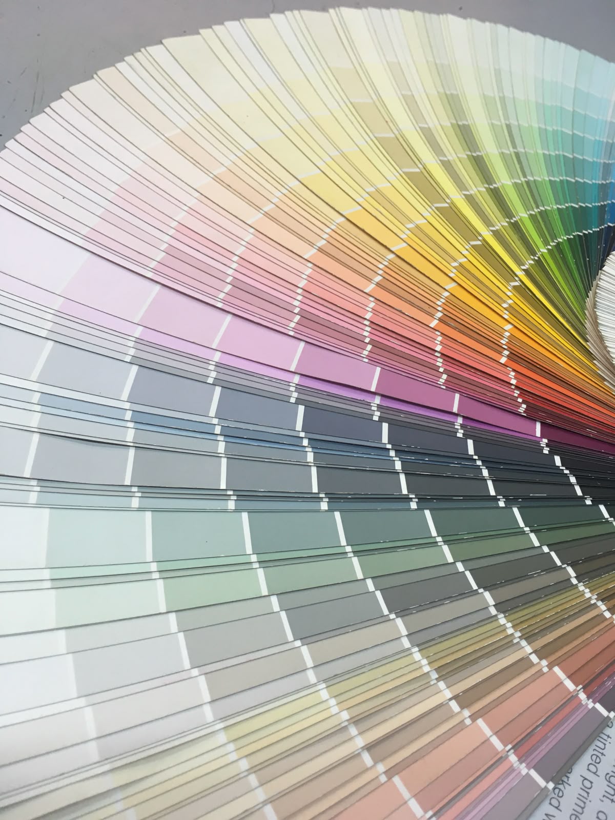 Cách chọn màu pastel theo từng ngành nghề