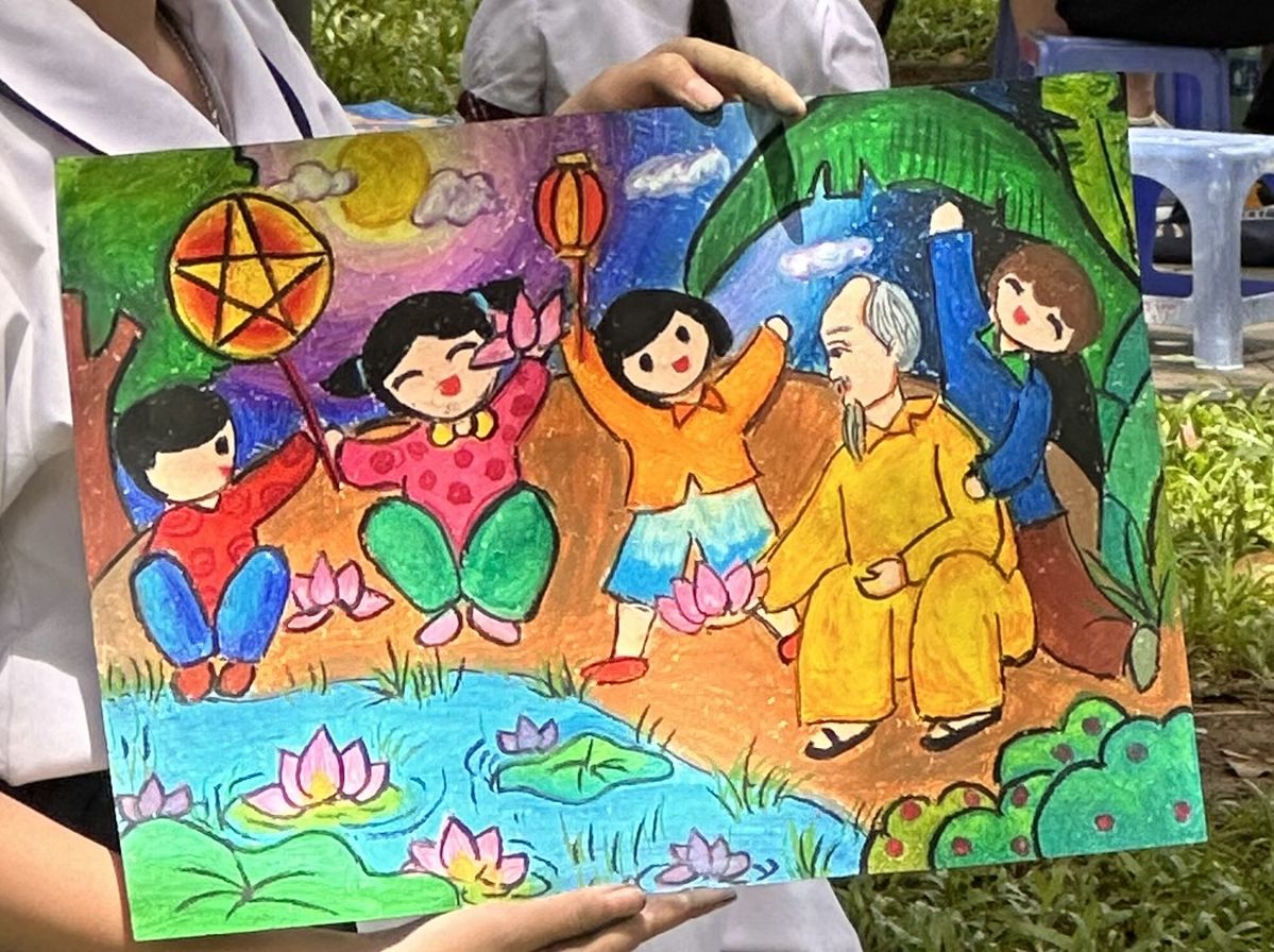Tranh gia đình sum họp dịp Trung Thu 4