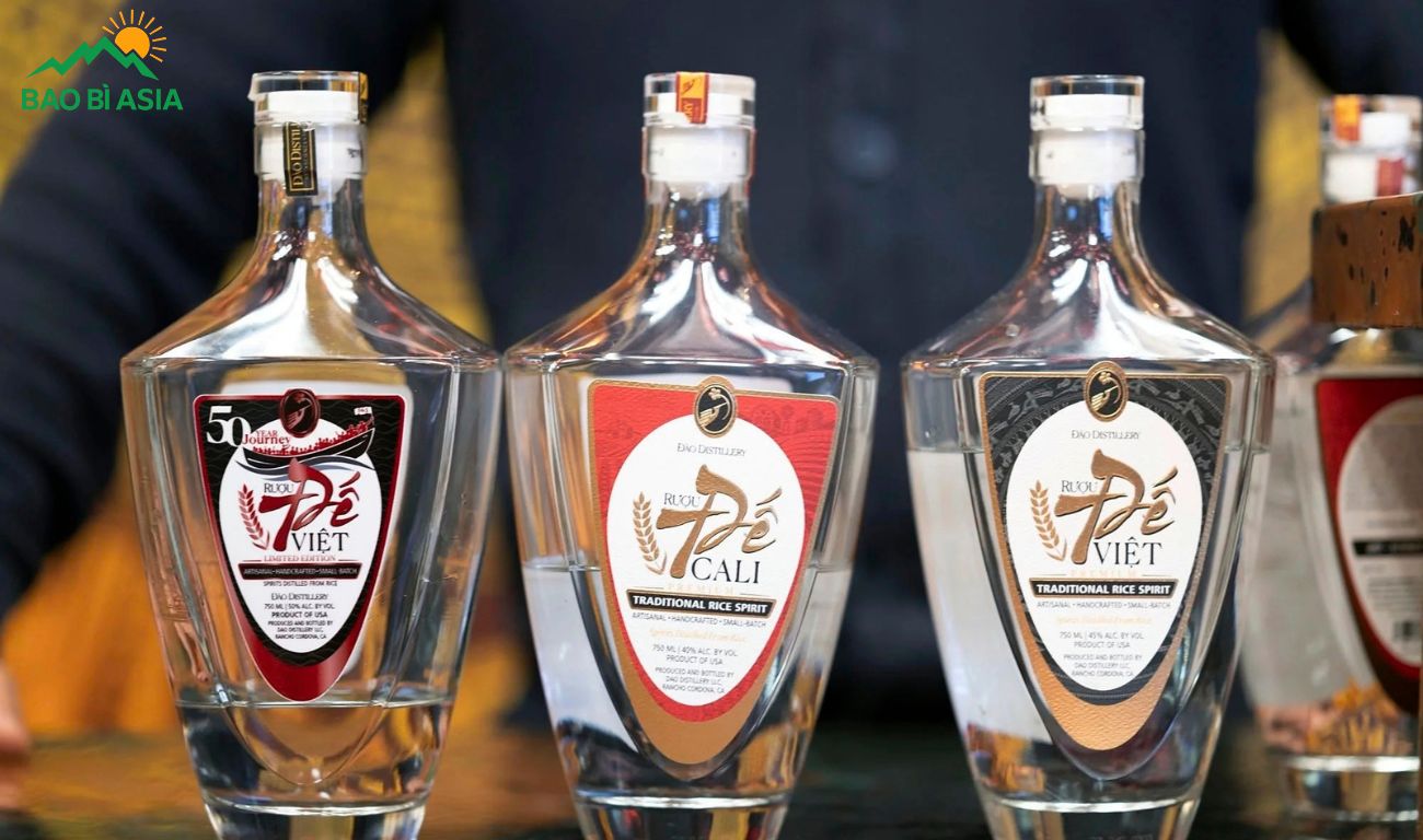 Nội dung bắt buộc phải ghi bằng tiếng Việt